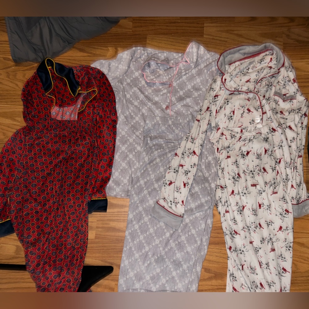 3 soft pajama sets